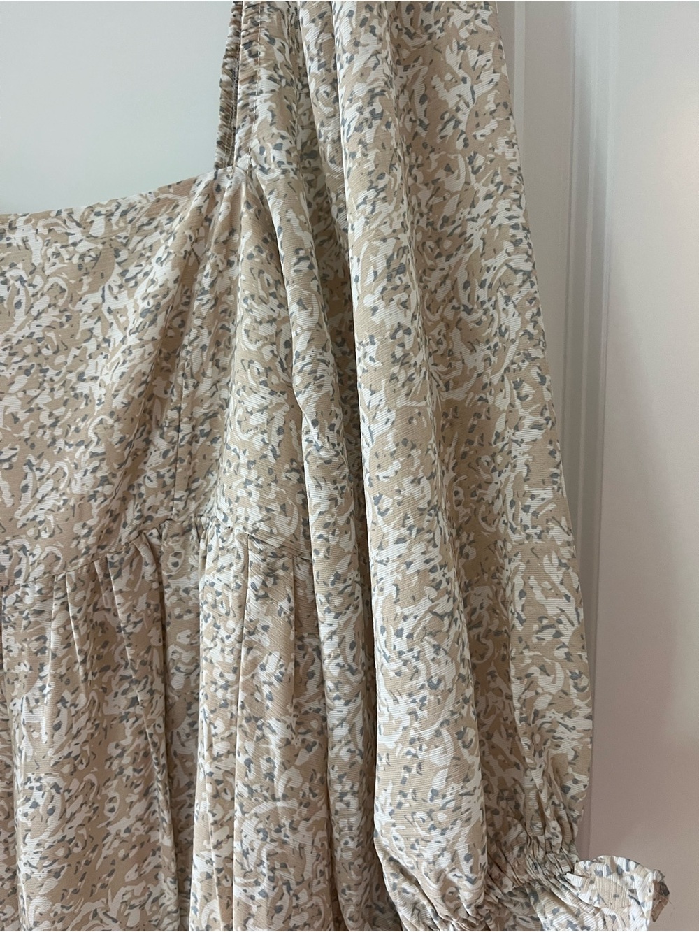 Storia Cream Floral Square-Neck Maxi Dress - Picture 3 of 4